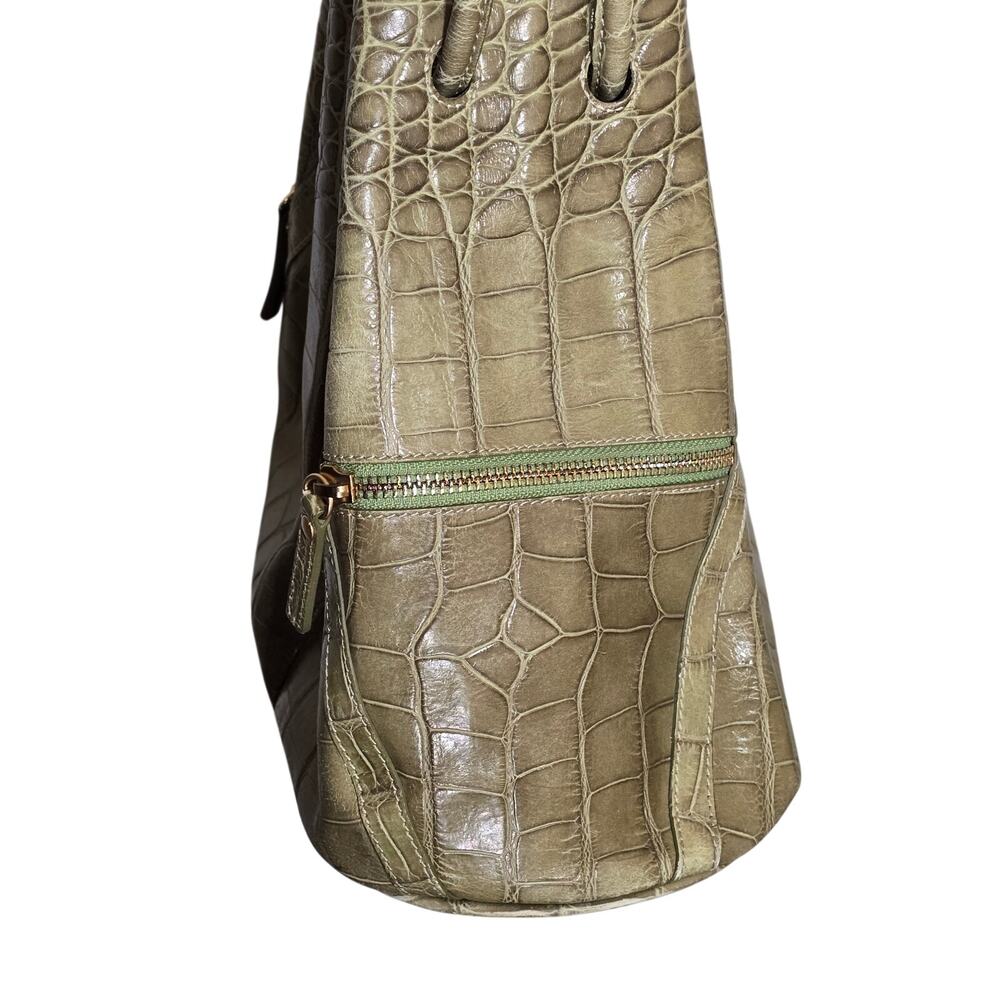 Vintage Brahmin in Pristine Condition Green Croc Embossed Leather With Bag - Picture 7 of 14